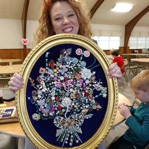 Meet your Posher, Sharon